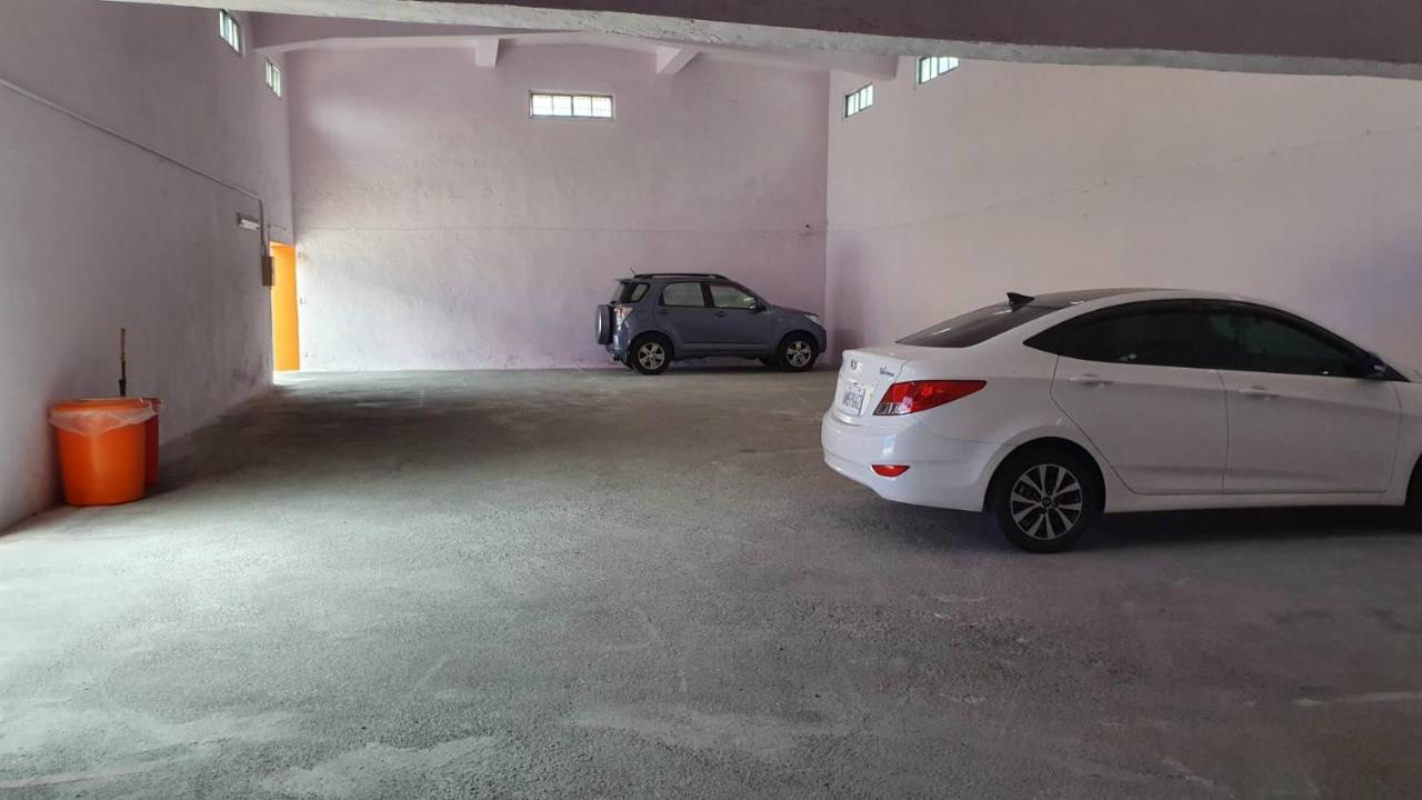 Apple Hotel Taitung Bagian luar foto