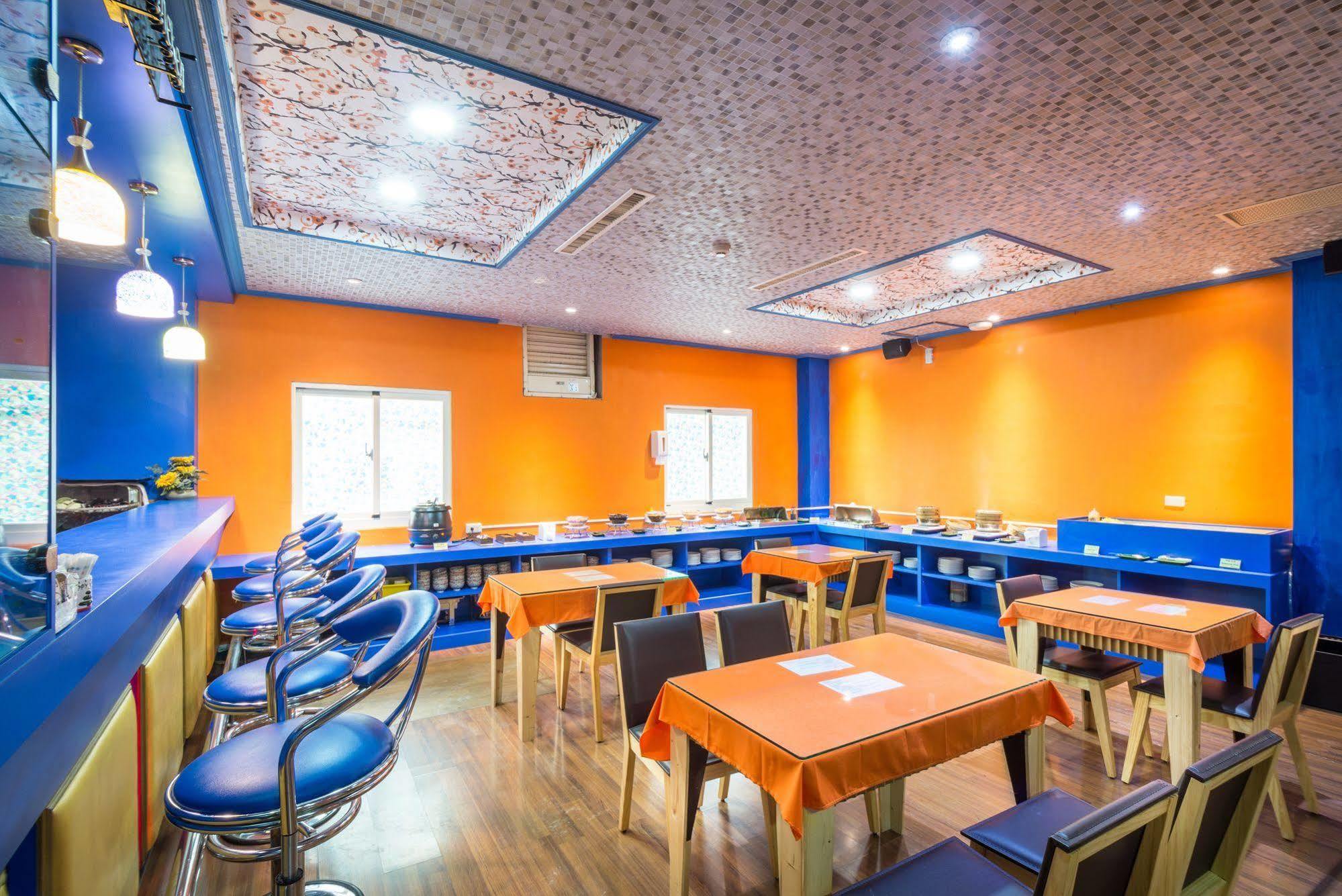 Apple Hotel Taitung Bagian luar foto